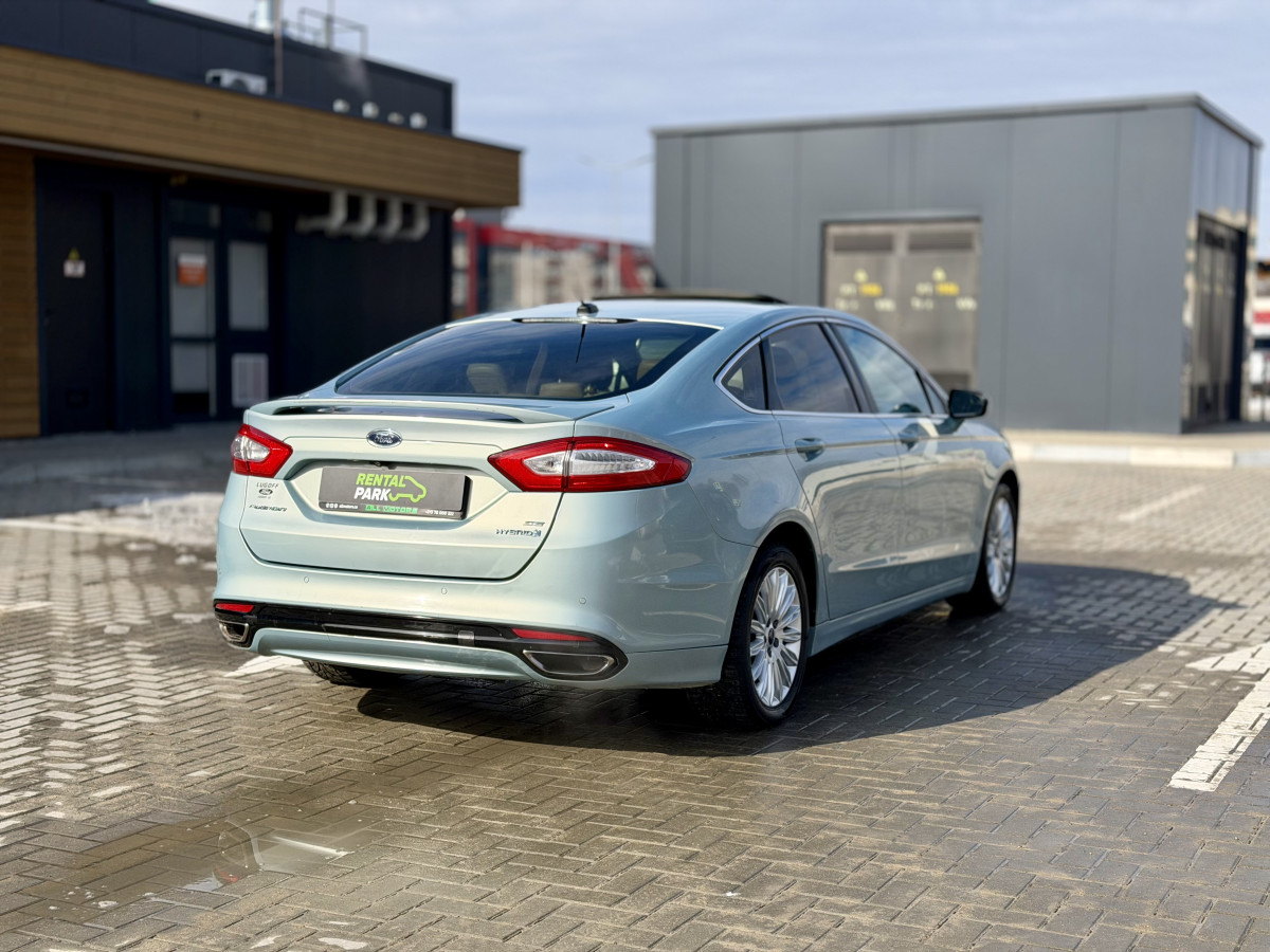 Ford Fusion