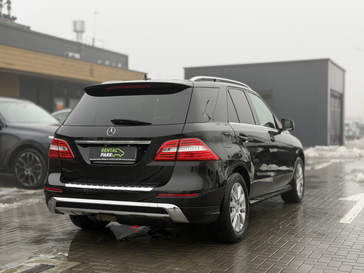 Mercedes-Benz ML-CLASS