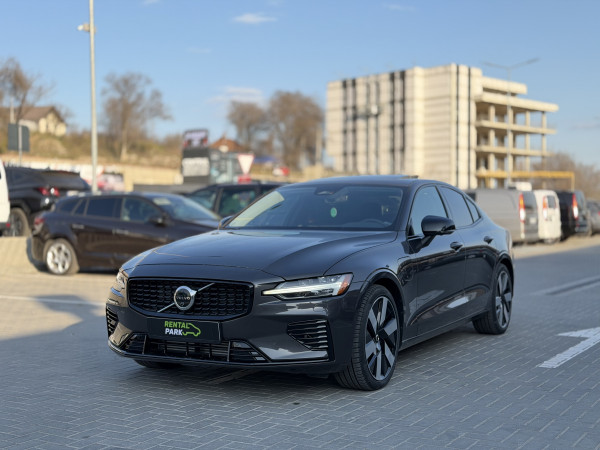 Volvo S60 2024